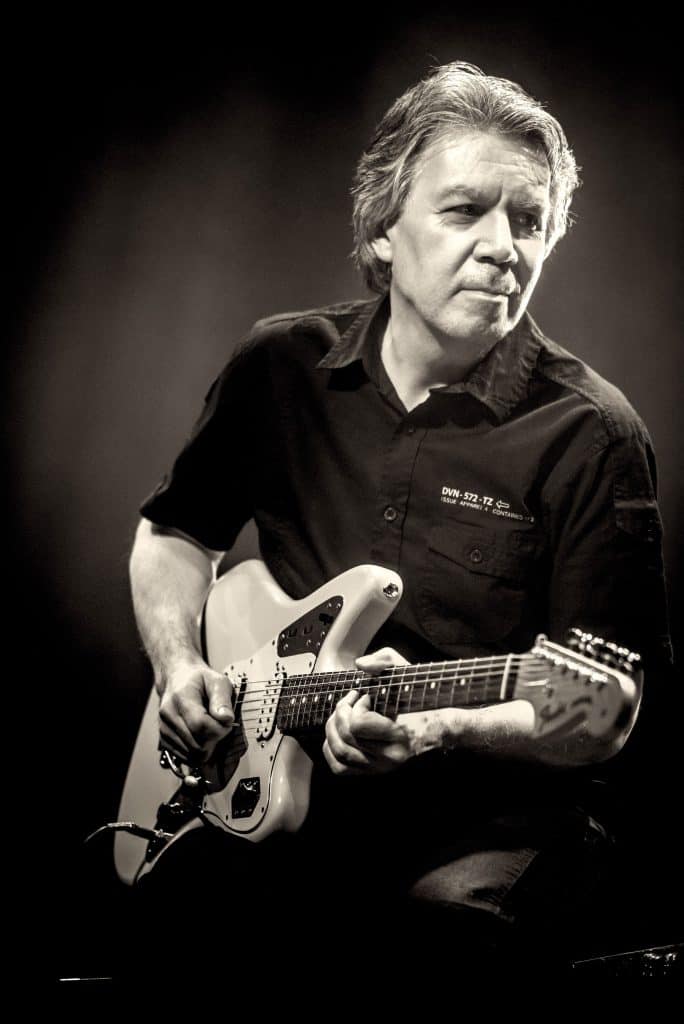 Jean-Pascal Boffo sur scène en concert live (Photo Patrick Secco)